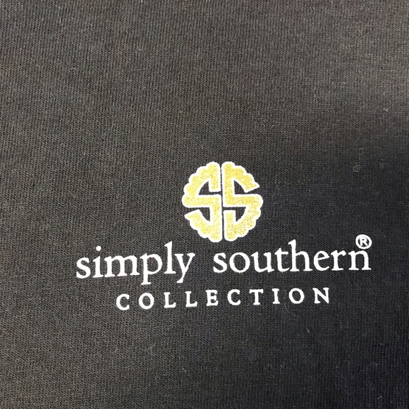 Simply Southern t-shirt - Picture 5 of 7